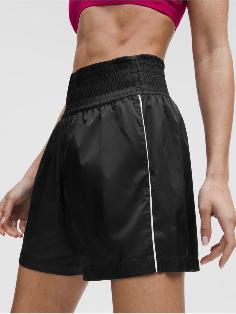 Lululemon Black Stretch Satin Nylon Super-High-RiseShort 5" Size Small - Picture 11 of 11